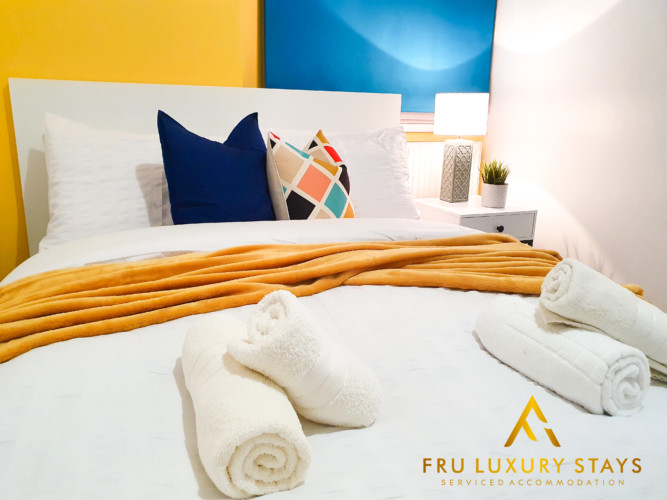 Fru serviced apartments accommodation plymouth centre airbnb booking.com shortterm longterm uk 1155 scaled