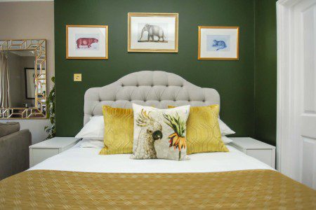❤Deco Studio❤ King bed, stylish & comfortable