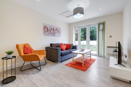 The Norfolk Spacious 1 bedroom Apt with Parking, Maidenhead, Apt 3