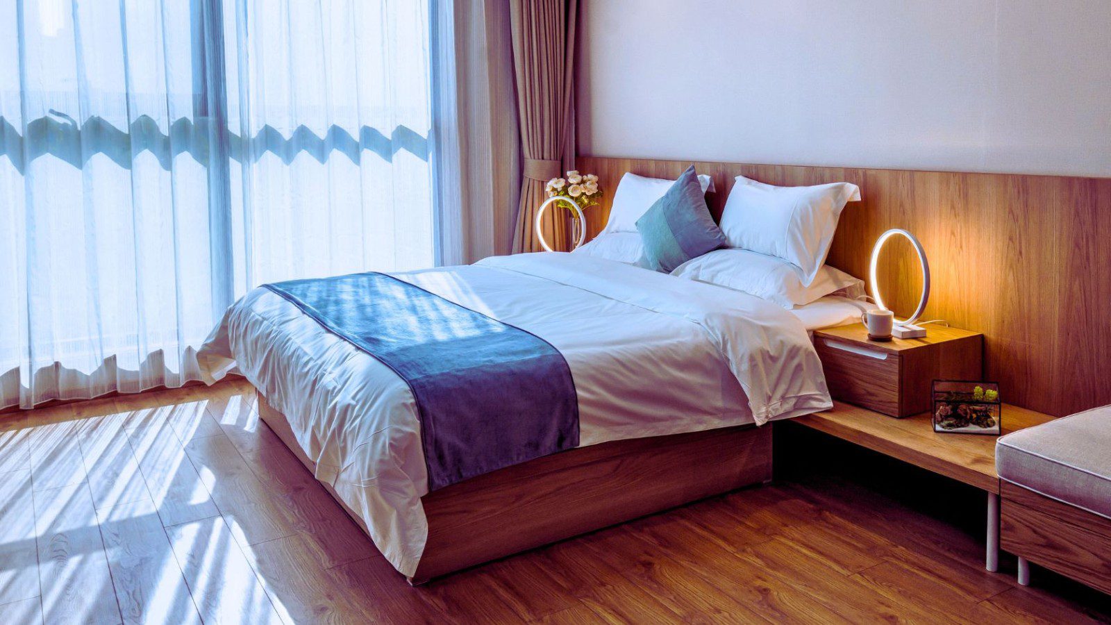 Before You Book a Serviced Apartment_ What You Need to Know