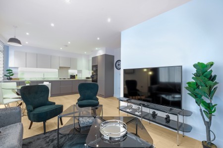 Belmore 2 Bedroom Luxury Apartment with Parking in Stanmore - 15