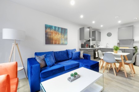 Milton Keynes Infra Mews Delightful Apartments 02 + Parking by 360Midlands